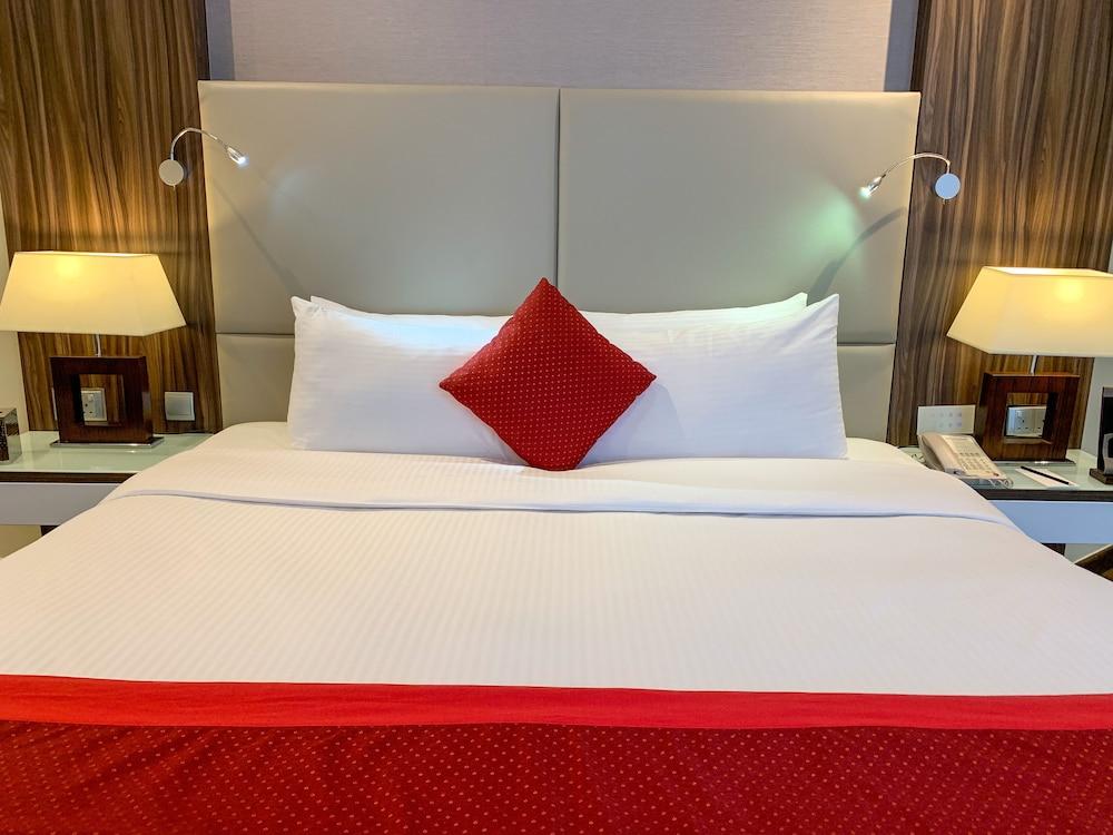 Swiss-Belhotel Seef Bahrain Manama Exterior foto